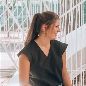 Meet your Posher, Charly